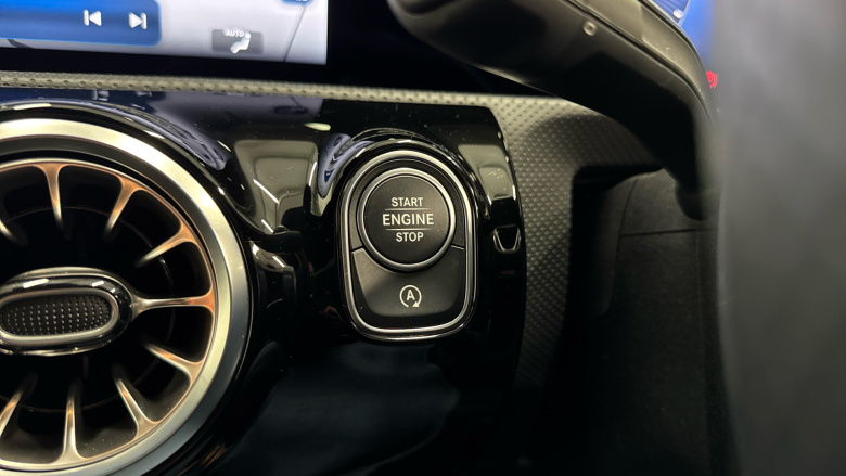 Mercedes-Benz CLA 220d AMG Line Executive 4dr Tip Auto Diesel Saloon